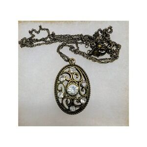 Vintage Style Filigree Oval Pendant Necklace Rhinestone Accents